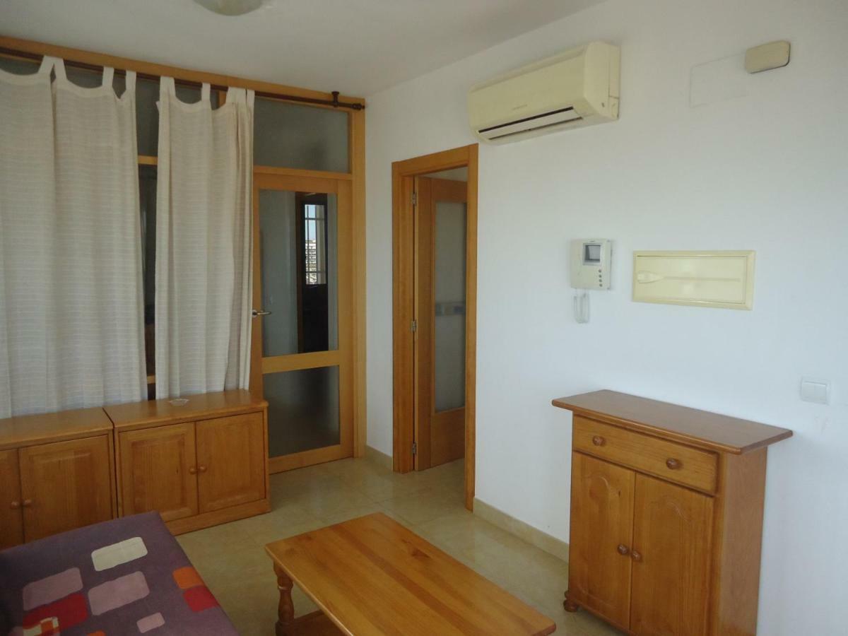 Paseo Martimo Lateral Lek Apartment *