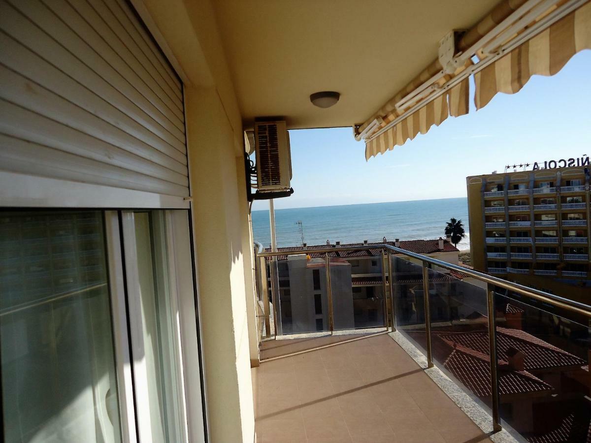 Paseo Martimo Lateral Lek Apartment